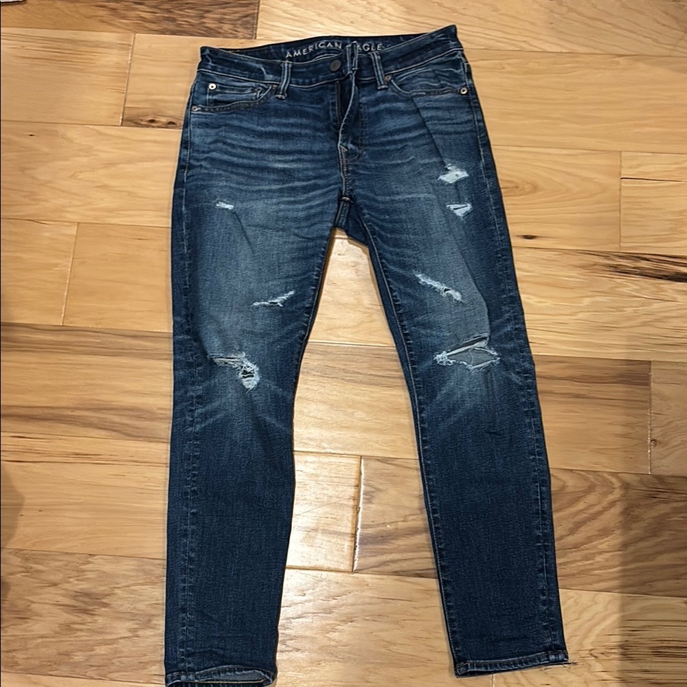 American Eagle Outfitters Men's Distressed Blue Jeans